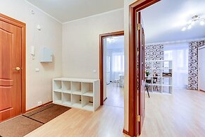 AG Apartment Rossiskiy 8