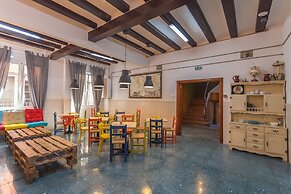 Loft Hostal - Hostel