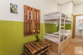 Loft Hostal - Hostel