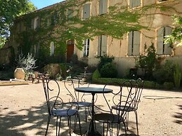 Château de Jouques