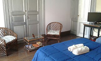 Claridge Hotel