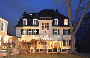 Villa Oranien Hotel Restaurant