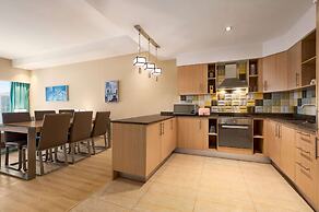 Wyndham Doha West Bay