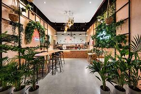 Wyndham Doha West Bay