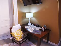 Art Fashion House Luxury Rooms