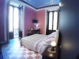 Art Fashion House Luxury Rooms