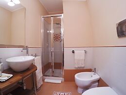 Art Fashion House Luxury Rooms