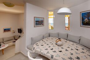 R2 Maryvent Beach Apartaments