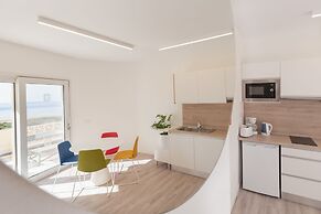 R2 Maryvent Beach Apartaments