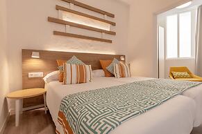 R2 Maryvent Beach Apartaments