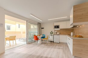 R2 Maryvent Beach Apartaments