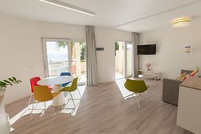 R2 Maryvent Beach Apartaments