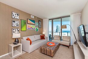 Hyde Beach Condos by Ammos VR