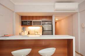 Beautiful and sunny studio by Sofacama