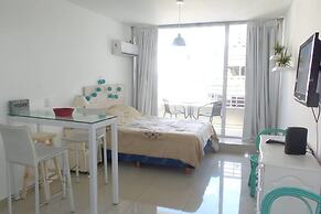 Studio en las Cañitas by Sofacama