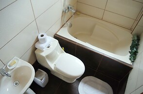 Tun Tun Secret Mountain Houses