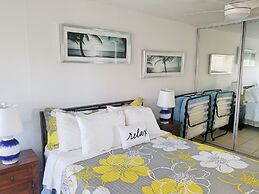 Beachfront Coral Beach Condo 305