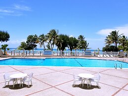 Beachfront Coral Beach Condo 305