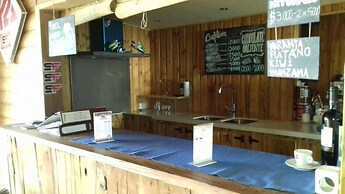 Refugio el embudo hostal wine - Hostel