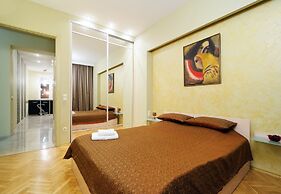 Apartments at the Academy of Sciences