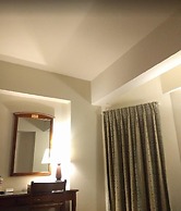 Embassy Inn Hotel Karachi