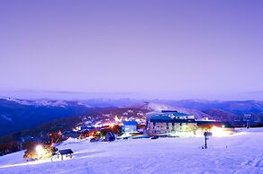 Arlberg Hotel Mount Buller