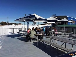 Arlberg Hotel Mount Buller