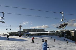 Arlberg Hotel Mount Buller