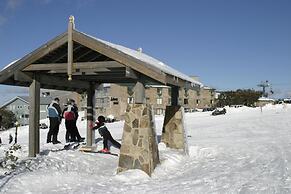 Arlberg Hotel Mount Buller