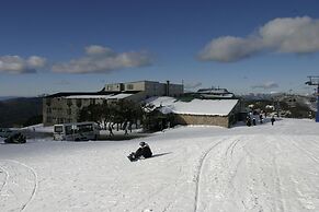 Arlberg Hotel Mount Buller