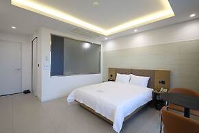 SongJeong OLLA Hotel