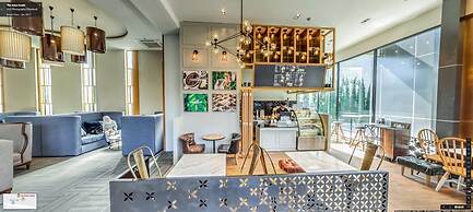 HIC at Night Bazaar 607