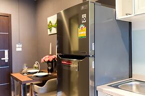 HIC at Night Bazaar 721