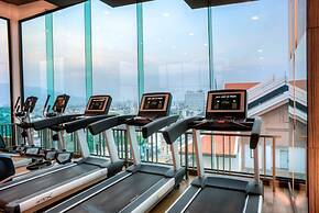 HIC at Night Bazaar 721