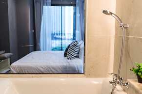 HIC at Night Bazaar 721