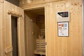 HIC at Night Bazaar 721