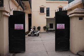 Peony House Trade Hotel II