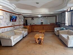 Sunshine Hotel