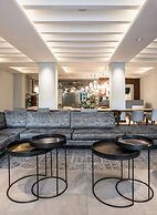 Trademark Hotel