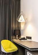 Trademark Hotel