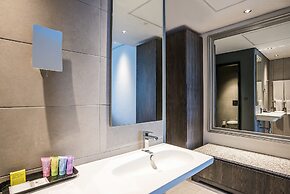 Trademark Hotel
