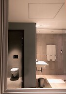 Trademark Hotel