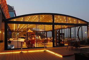 Blue Diamond Ataturk Palace