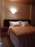 Mountain Rose Garden Hotel