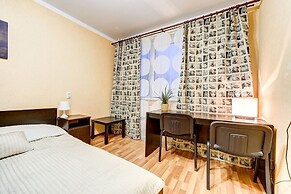 AG Apartment Iskrovskiy 1-13