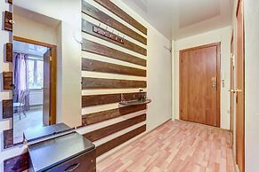 AG Apartment Iskrovskiy 1-13