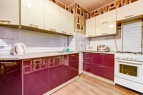 AG Apartment Iskrovskiy 1-13