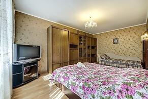 AG Apartment Kollontay 30