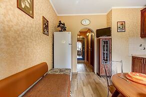 AG Apartment Kollontay 30