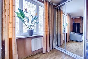 AG Apartment Bolshevikov 5
